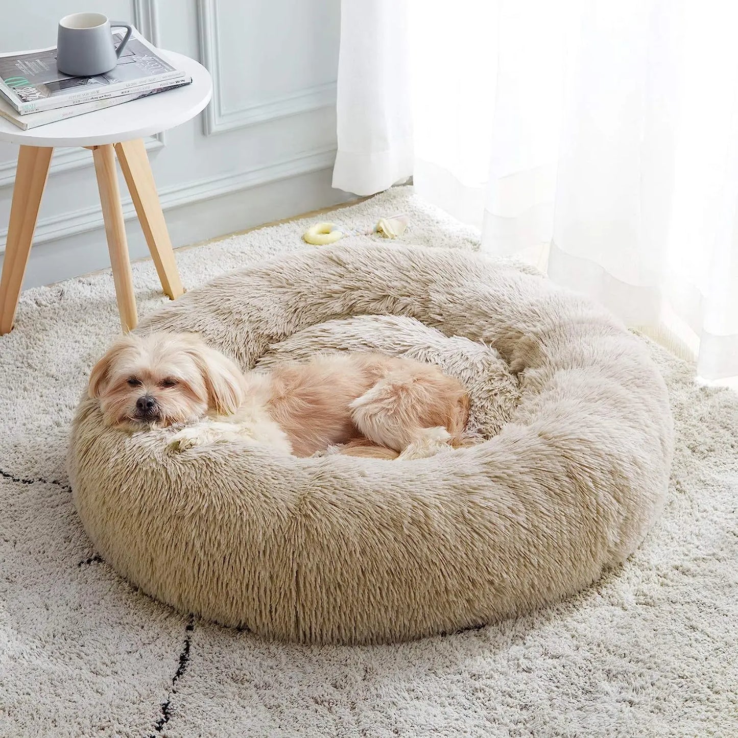 Panier rond en fausse fourrure pour chien et chat